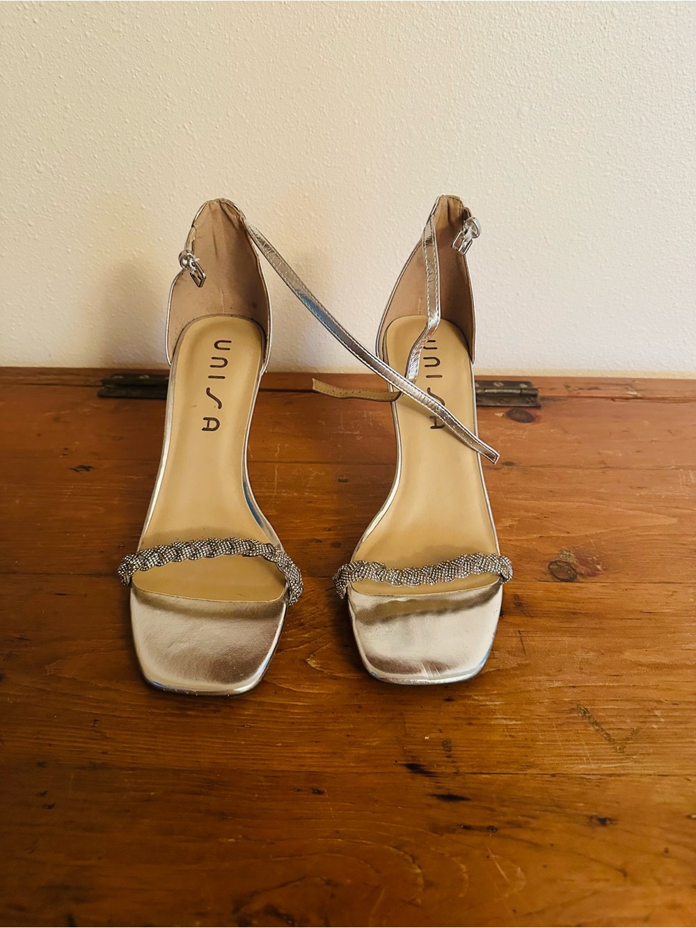 Unisa Metallic Silver Braided-Strap 4in Heels - Size 10M